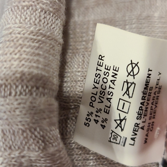 NEW Kim & Co Ribbed Turtleneck Oatmeal colour - Picture 4 of 7